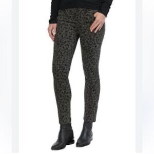 EXCELLENT CONDITION BLUE LEOPARD PRINT DEMOCRACY “AB”SOLUTION JEANS WOMEN’S 8